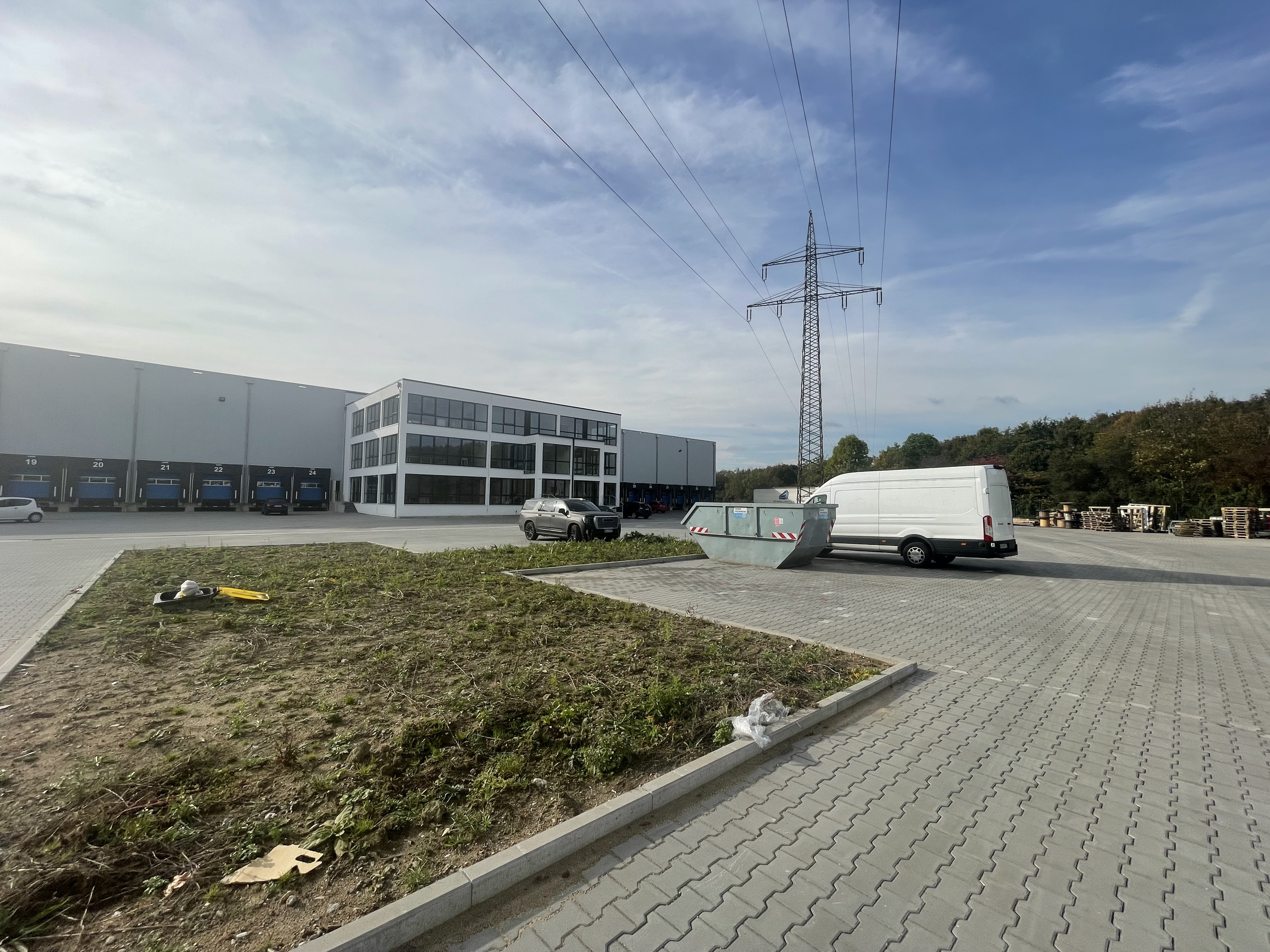 Meris Customs Yard